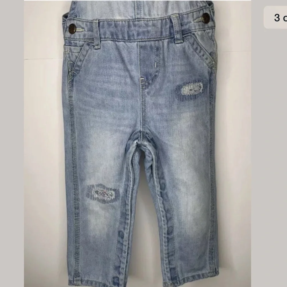 Oshkosh Girls Denim Overalls Size 18 mths